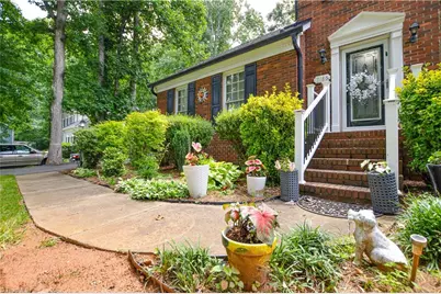 2186 Benwicke Drive, Pfafftown, NC 27040 - Photo 5