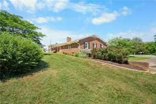 533 Rockway Dr, Lexington, NC 27295 - Photo 5