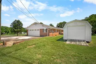 533 Rockway Dr, Lexington, NC 27295 - Photo 9