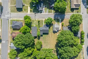 1210 Pearson St, Greensboro, NC 27406 - Photo 37