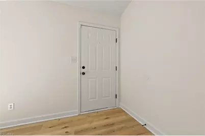 1210 Pearson Street, Greensboro, NC 27406 - Photo 5