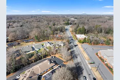 3051 Loch Drive, Winston-Salem, NC 27106 - Photo 47