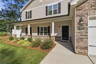 3051 Loch Dr, Winston-Salem, NC 27106 - Photo 3