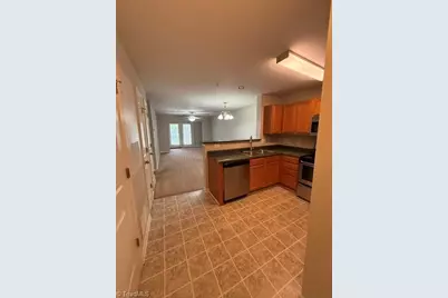 4455 Brassfield Drive #211, Winston-Salem, NC 27105 - Photo 9