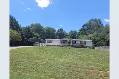 1063 Frans Road, Westfield, NC 27053 - Photo 3