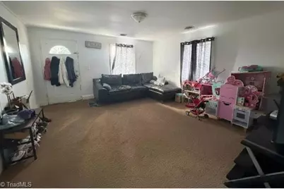303 Aycock Street, Thomasville, NC 27360 - Photo 3
