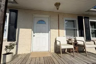303 Aycock St, Thomasville, NC 27360 - Photo 1