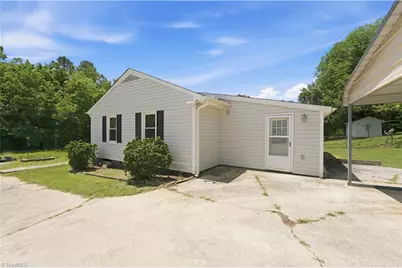 521 Graham Drive, Graham, NC 27253 - Photo 25