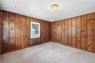 521 Graham Dr, Graham, NC 27253 - Photo 9