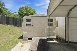 521 Graham Dr, Graham, NC 27253 - Photo 29