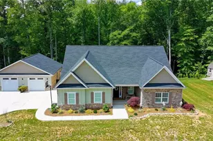 1070 Nauvoo Ridge Dr, Tobaccoville, NC 27050 - Photo 1