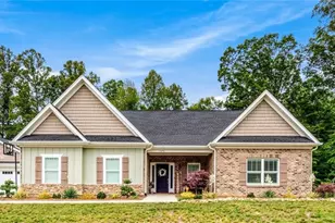 1070 Nauvoo Ridge Dr, Tobaccoville, NC 27050 - Photo 1