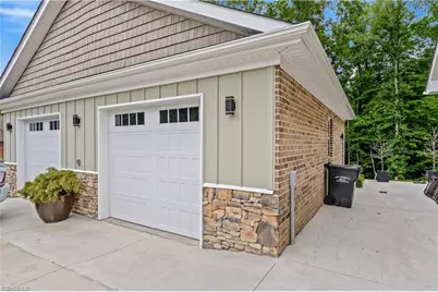 1070 Nauvoo Ridge Drive, Tobaccoville, NC 27050 - Photo 31