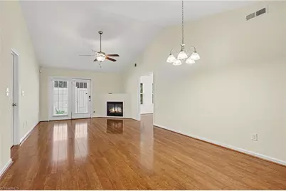 2957 Hyde Place Circle, Winston-Salem, NC 27103 - Photo 7