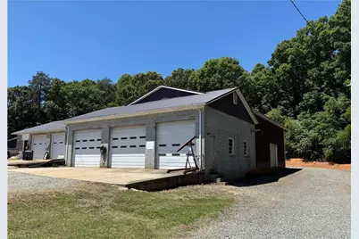 1628 Nc Highway 22 S, Ramseur, NC 27316 - Photo 3