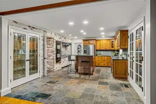 52 Dogwood Acres Dr, Chapel Hill, NC 27516 - Photo 11