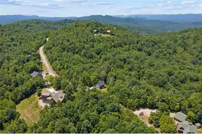 686 Sweetwater Road, Boomer, NC 28606 - Photo 27