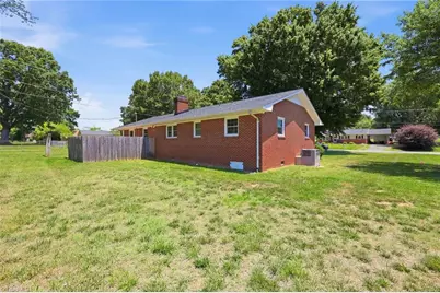 504 Sherwood Road, Reidsville, NC 27320 - Photo 35