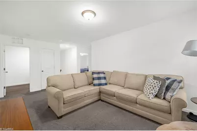 828 Sagemount Street, Jamestown, NC 27282 - Photo 25