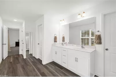 828 Sagemount Street, Jamestown, NC 27282 - Photo 21
