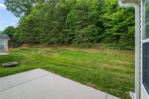 130 Heritage Hill Dr, Jamestown, NC 27282 - Photo 37