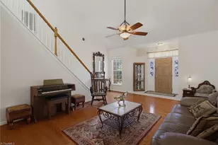 4711 Hanberry Dr, Greensboro, NC 27410 - Photo 13