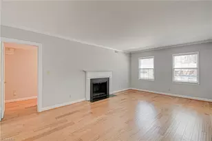 341 Hanover Arms Ct, Winston-Salem, NC 27104 - Photo 7