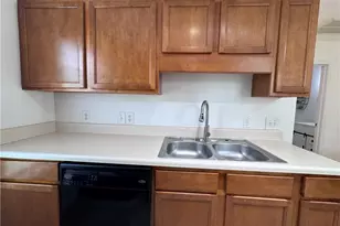 3273 Hyde Pl Cir, Winston-Salem, NC 27103 - Photo 9