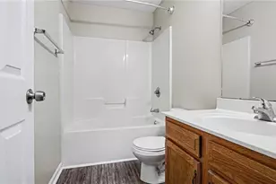 2 Leaf Ridge Ct, Thomasville, NC 27360 - Photo 11