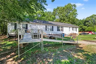 1928-1930 Durham St, Burlington, NC 27217 - Photo 1