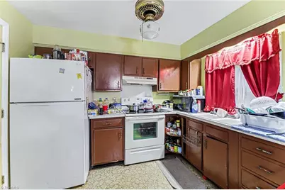 2904 Bainbridge Drive, Winston-Salem, NC 27105 - Photo 9