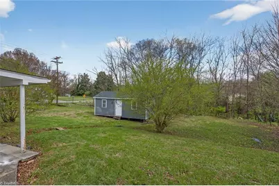 214 N Henry Street, Stoneville, NC 27048 - Photo 33