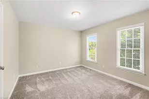 2910 Bridgeport Dr, Winston-Salem, NC 27103 - Photo 13