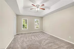 2910 Bridgeport Dr, Winston-Salem, NC 27103 - Photo 9