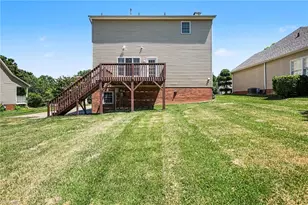 2910 Bridgeport Dr, Winston-Salem, NC 27103 - Photo 19