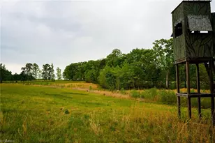 258 Peaceful Ln, Cascade, VA 24069 - Photo 37