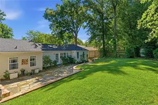 1920 Robinhood Rd, Winston-Salem, NC 27104 - Photo 33