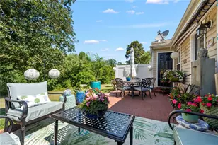 222 Troonsway Rd, Winston-Salem, NC 27127 - Photo 5
