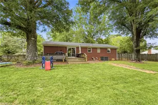 5370 Macy Grove Rd, Kernersville, NC 27284 - Photo 27