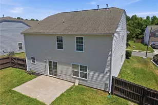 1330 Sharp Ridge Rd, Greensboro, NC 27406 - Photo 35