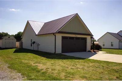1906 Tall Pines Road, Lexington, NC 27295 - Photo 3