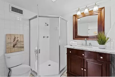 1101 N Elm Street #204, Greensboro, NC 27401 - Photo 25