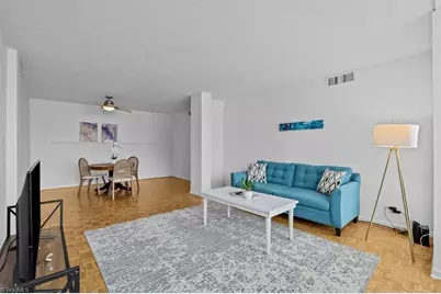 1101 N Elm Street #204, Greensboro, NC 27401 - Photo 11