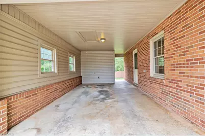 201 Oakwoods Lane, Wilkesboro, NC 28697 - Photo 37