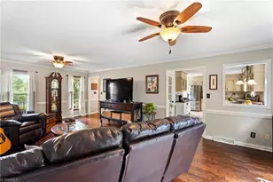 9533 White Tail Trail, Kernersville, NC 27284 - Photo 3