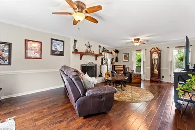 9533 White Tail Trail, Kernersville, NC 27284 - Photo 5