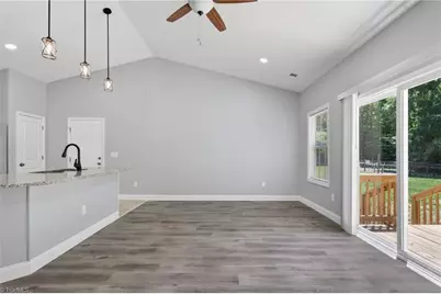 4218 Farlow Drive, Greensboro, NC 27406 - Photo 15