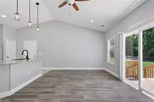 4218 Farlow Dr, Greensboro, NC 27406 - Photo 15