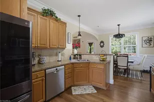 364 Morning Side Dr, Winston-Salem, NC 27107 - Photo 13