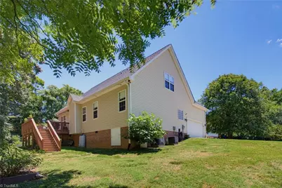 364 Morning Side Drive, Winston-Salem, NC 27107 - Photo 7